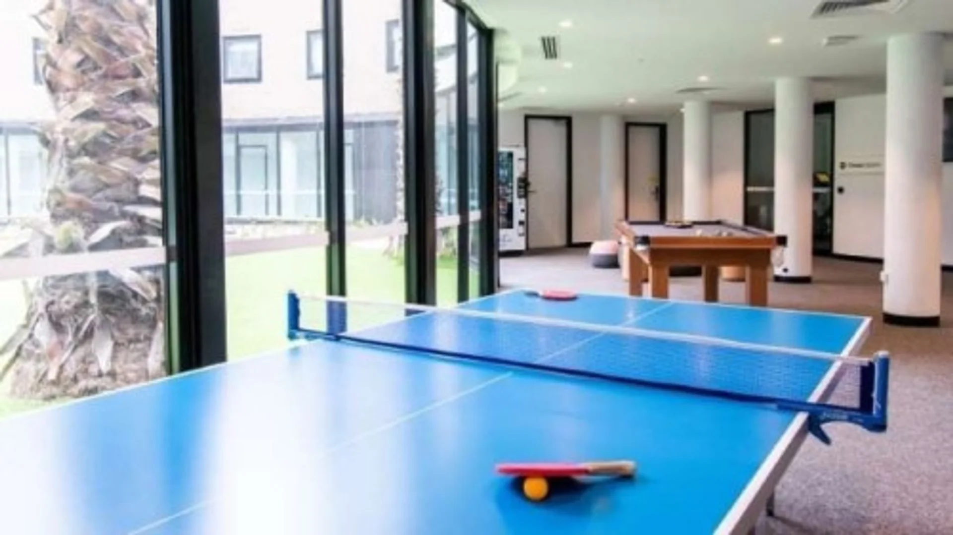 Economical student room with convenient location in 