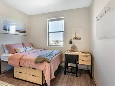 Appartamento intero in 910 S Milton Rd Flagstaff, AZ 86001, immagine 1 di 10