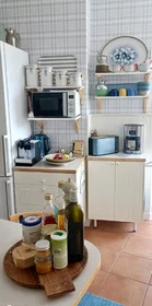 Entire apartment at Bokbindaregatan 2, image 3 of 15