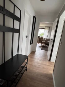Private room at Warfer Landstraße, image 1 of 8