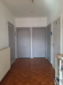 Appartamento intero in Ferdinand Lousbergskaai, immagine 10 di 33