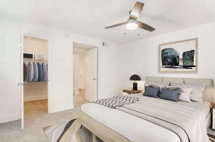 Entire apartment in residence at 15501 Bruce B Downs Blvd, Tampa, FL 33613, United States , image 5 of 22