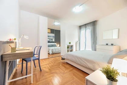 Habitación privada en Via Curzola, 3, 35135 Padova PD, Italia, imagen 19 de 33