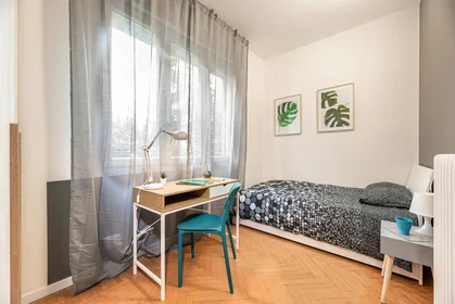 Private room at Via Nizza, 5, 35135 Padova PD, Italia, image 2 of 17