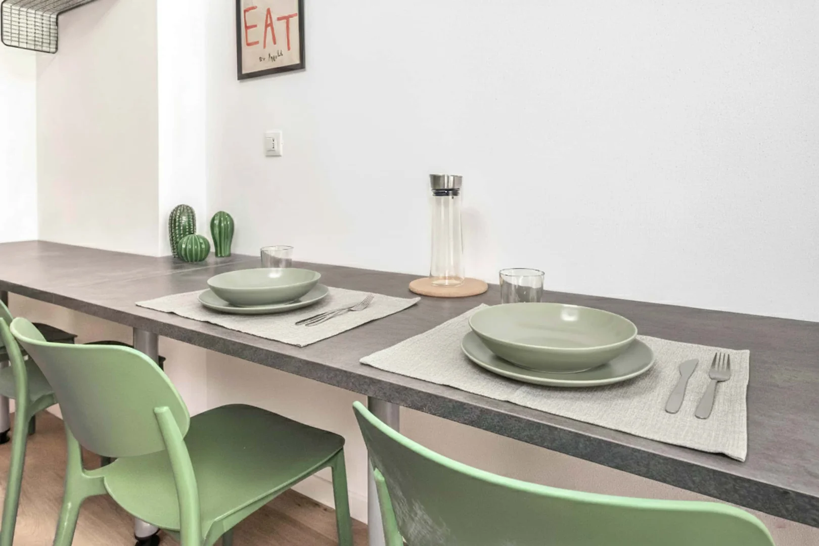 Habitación acogedora para estudiantes disponible en 