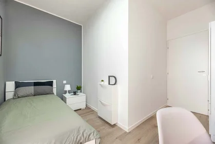Habitación privada en Via Pietro Selvatico, 35132 Padova PD, Italy, imagen 2 de 17