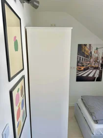Privatzimmer in der Rosenstraße, 40479 Düsseldorf-Stadtbezirk 1, Germany, bild 3 von 7