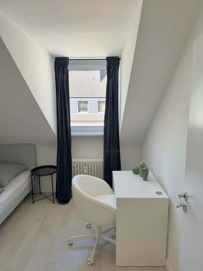 Gemütliches Zimmer für Studenten in 