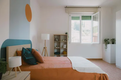 Chambre privée à Via Marsala, 64, 37128 Verona VR, Italy, image 4 de 16