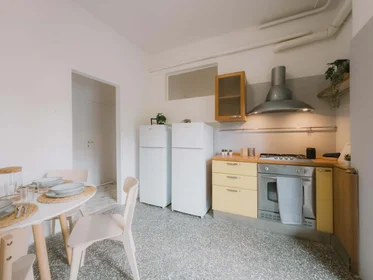 Chambre privée à Via Marsala, 64, 37128 Verona VR, Italy, image 9 de 15