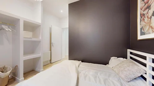 Stanza privata in 15 Rue Rameau, 63000 Clermont-Ferrand, France, immagine 6 di 18