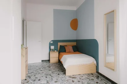 Chambre privée à Via Marsala, 64, 37128 Verona VR, Italy, image 4 de 17