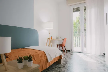 Chambre privée à Via Marsala, 64, 37128 Verona VR, Italy, image 1 de 16