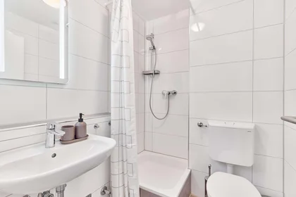 Chambre privée à Bachstraße 9, 67655 Kaiserslautern, Germany, image 5 de 17