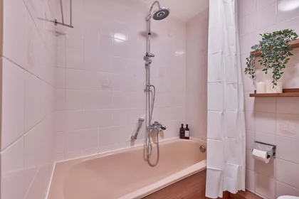 Chambre privée à Kurt-Schumacher-Straße 32, 67663 Kaiserslautern, Deutschland, image 2 de 15