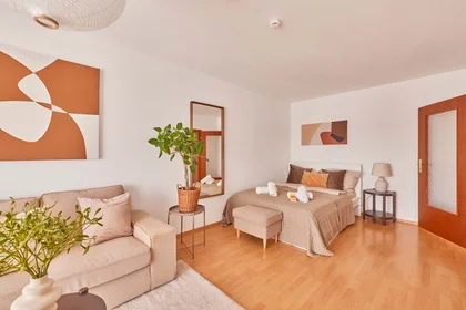 Chambre privée à Kurt-Schumacher-Straße 32, 67663 Kaiserslautern, Deutschland, image 13 de 15