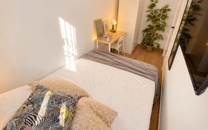 Habitación privada en Av. de Ramón y Cajal, 100, 41005 Sevilla, España, imagen 5 de 30