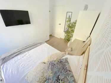 Stanza privata in Av. de Ramón y Cajal, 100, 41005 Sevilla, España, immagine 8 di 35