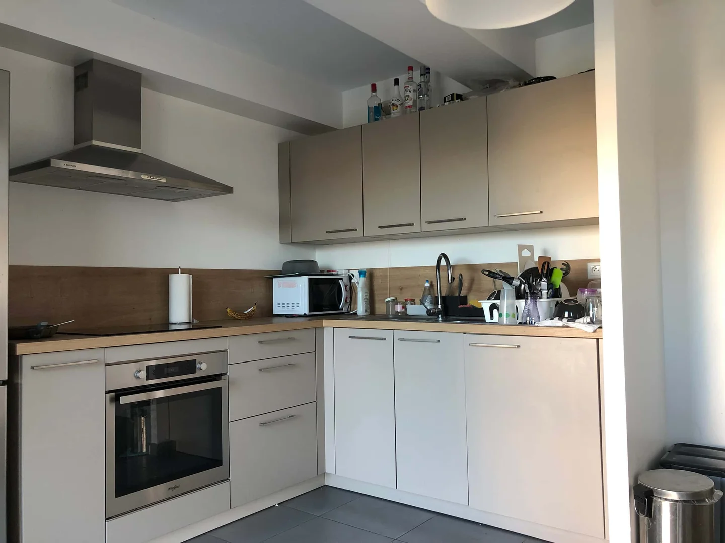 Habitación en apartamento estudiantil en alquiler en , completamente amueblado