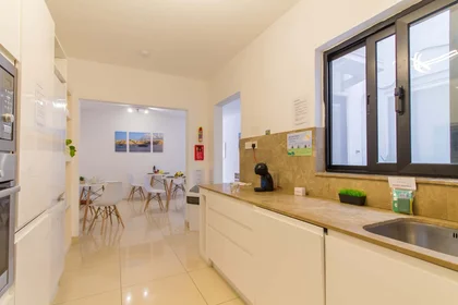 Stanza privata in 109 Triq Il-Ghajn, Is-Swieqi, Malta, immagine 15 di 30