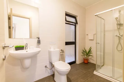 Stanza privata in 109 Triq Il-Ghajn, Is-Swieqi, Malta, immagine 5 di 30
