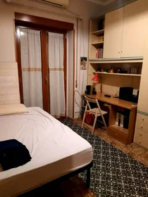 私人房间 在 Piazza Salvatore Lobianco, 80143 Napoli NA, Italy, 48的图像10