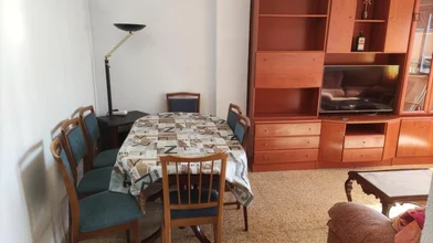 Quarto privado em Paseo de Canalejas, imagem 7 de 21