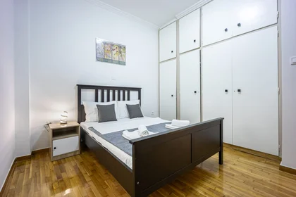 Habitación privada en Alkiviadou 102, Athens, Greece , Athina, , 104 46 Greece, imagen 1 de 10