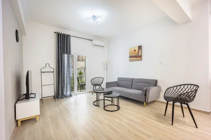 Privatzimmer in der Alkiviadou 102, Athina 104 46, Greece , Athens, , 104 46 Greece, bild 16 von 32