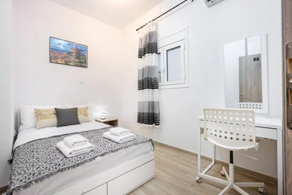 Privatzimmer in der Alkiviadou 102, Athina 104 46, Greece , Athens, , 104 46 Greece, bild 3 von 32