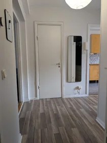 Entire apartment at Kronetorpsgatan 46C, image 3 of 24