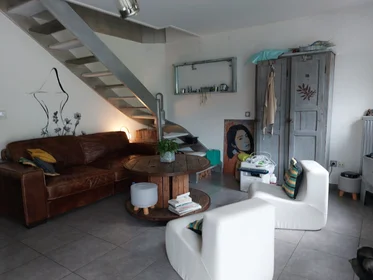 Quarto privado em Rue des Temps Modernes, imagem 6 de 27