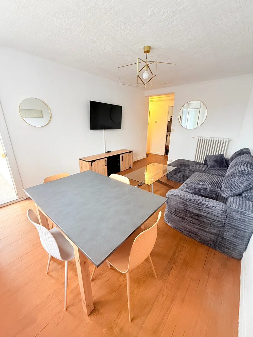 Gemütliches Zimmer für Studenten in 