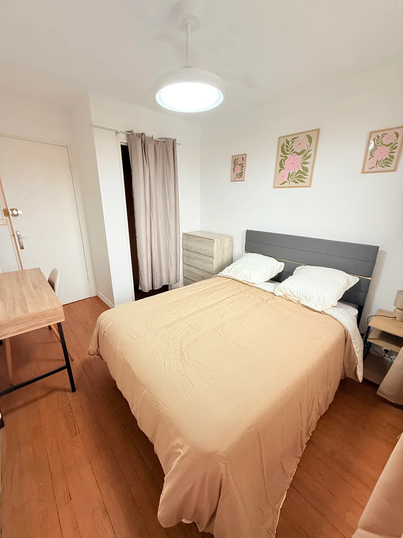 Gemütliches Zimmer für Studenten in 