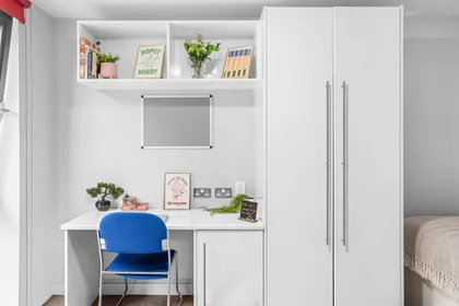 Entire apartment in residence at 20 Salisbury Rd, Cardiff CF24 4AF, United Kingdom, image 10 of 15