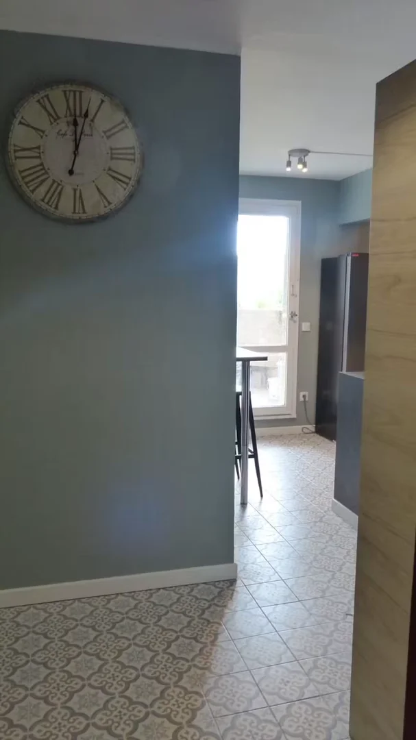 bölgesinde konforlu ve ferah öğrenci odası