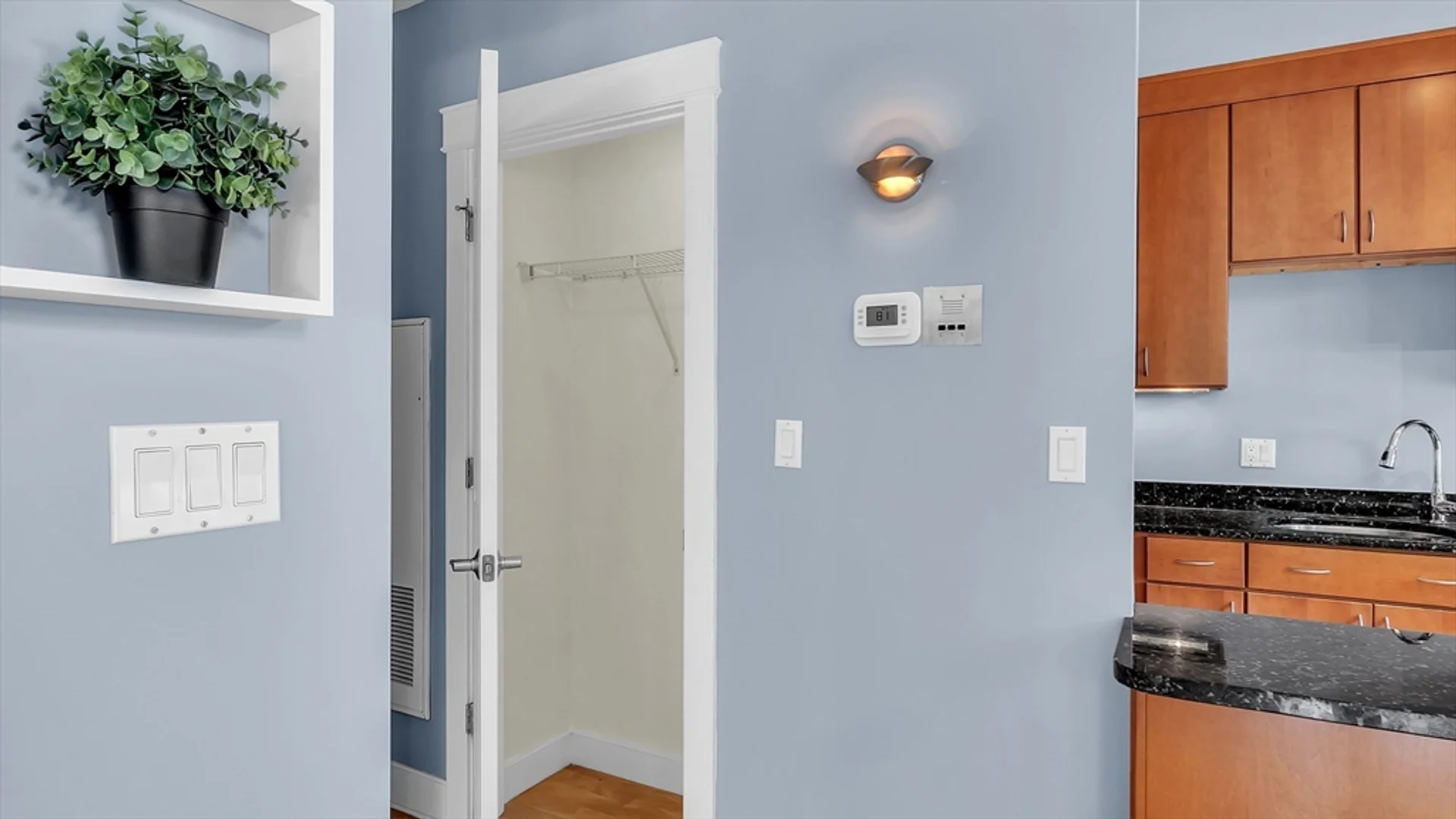 25, Wheeler St., Unit 114, Cambridge Highlands, Cambridge, MA, 02138