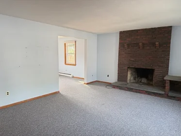 Logement entier en résidence à 29, Normandy Ave., Unit 1, Cambridge Highlands, Cambridge, MA, 02138, image 14 de 24