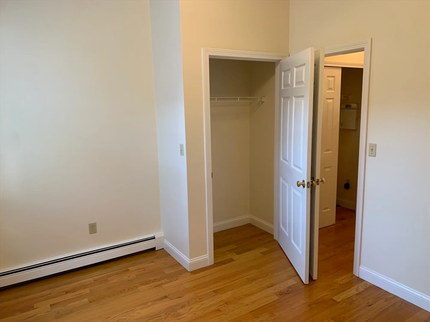 202, Hurley St., Unit 0, East Cambridge, Cambridge, MA, 02141