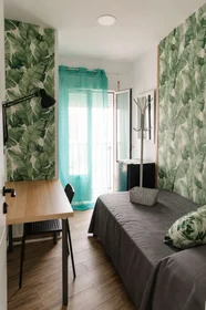 Helles Privatzimmer in {area}