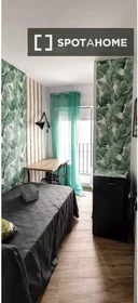 Habitación privada en Calle Cervantes, imagen 13 de 19