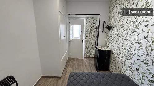 Quarto privado em Calle Cervantes, imagem 5 de 19