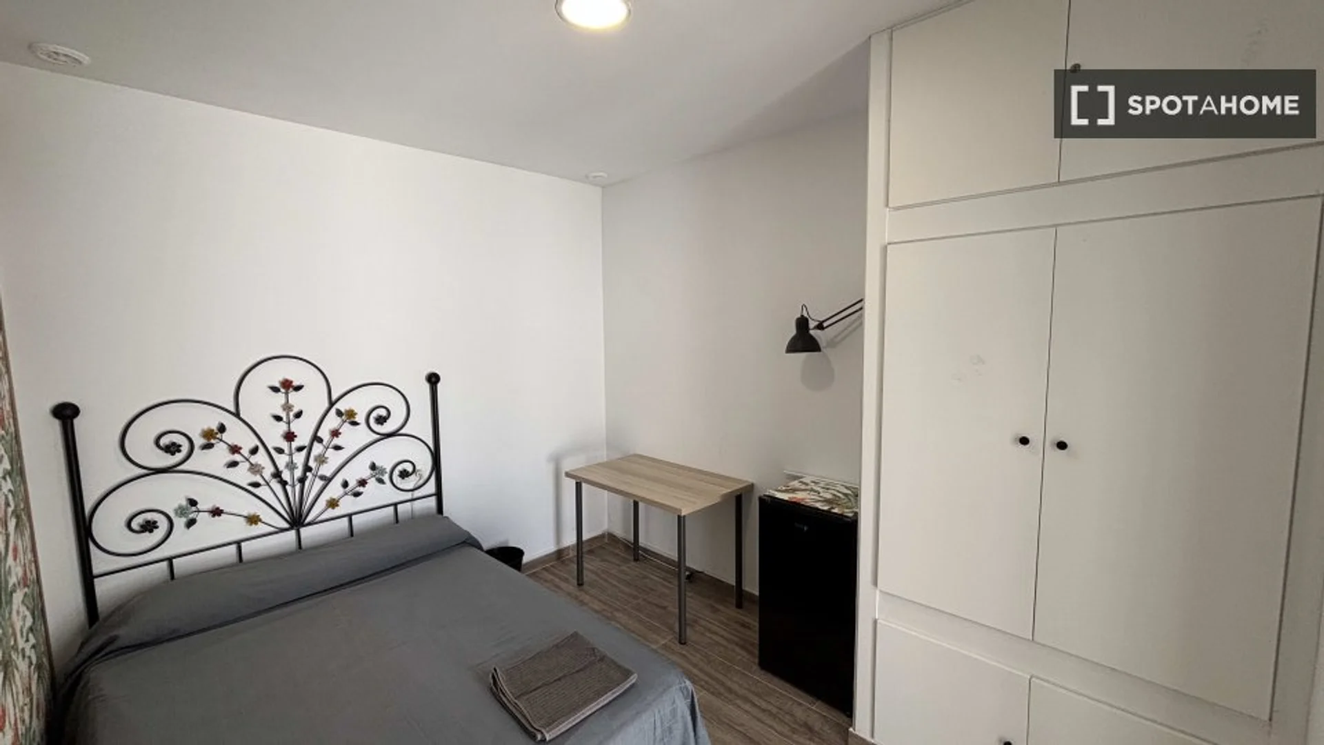 Budgetfreundliches Studentenzimmer in Campusnähe in