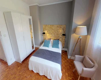 Private room at 35 Av. Ferdinand Buisson, 92100 Boulogne-Billancourt, France, image 1 of 13