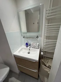 Chambre privée à Cannes, 06150, image 8 de 16