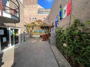 Quarto privado em Lodewijk Napoleonplein, imagem 6 de 7