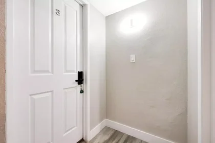 Private room at 85035, image 20 of 49
