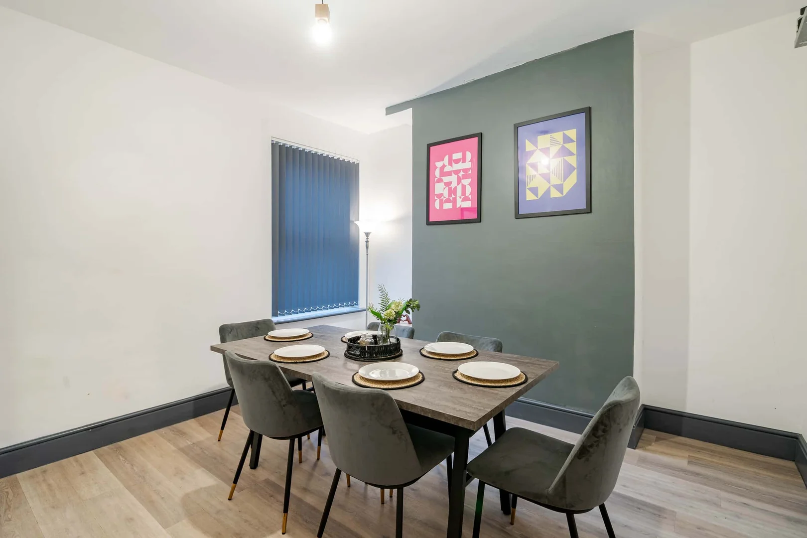 142 Russell St, Manchester M16 7JL, UK