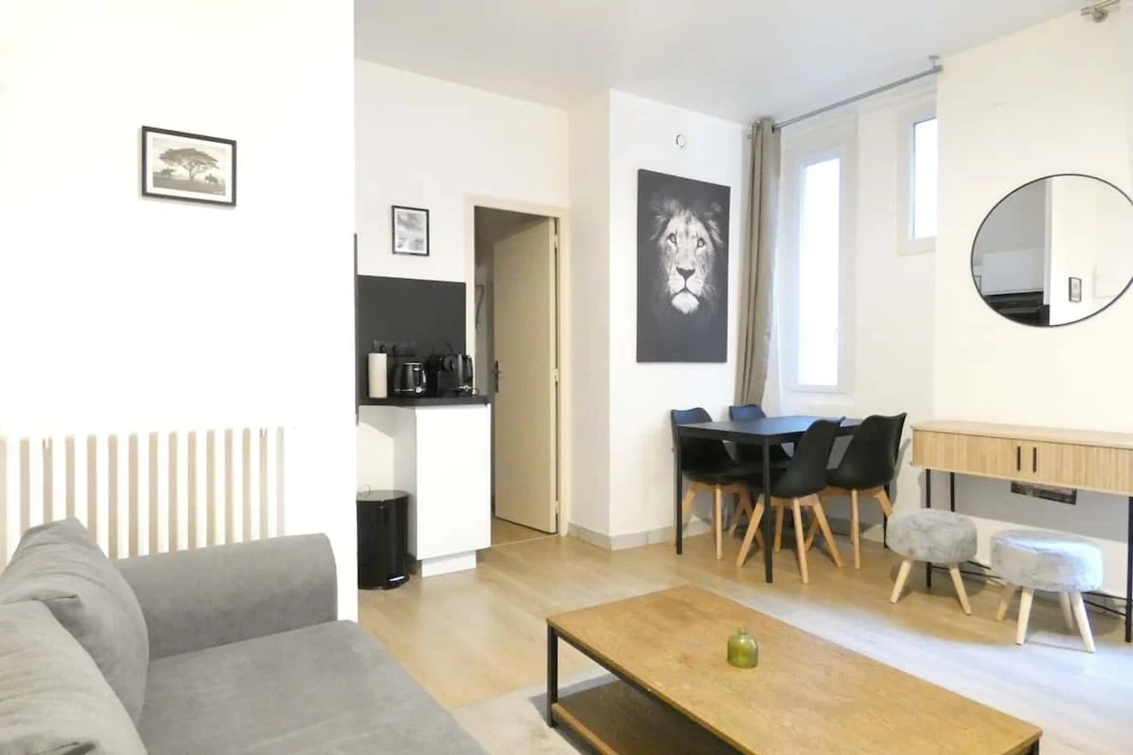 18 Rue d'Alger, 44100 Nantes, Francia