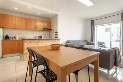 Apartamento inteiro em R. da Arrochela 23, 3810-164 Aveiro, Portogallo, imagem 1 de 10